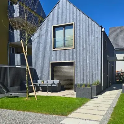 Ferienhausträume - ebenerdiges Bodensee Apartment mit Garten und großer Terrasse mit Grill